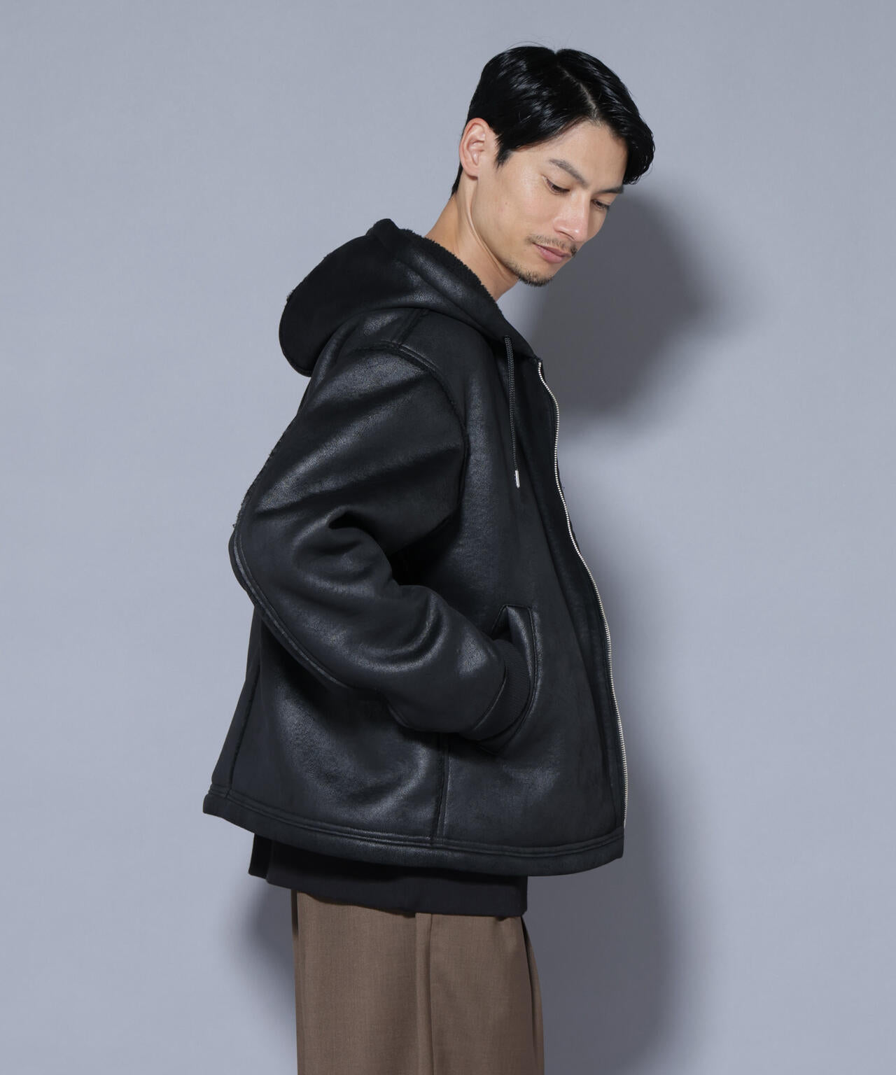 クラックフェイクムートンフードブルゾン