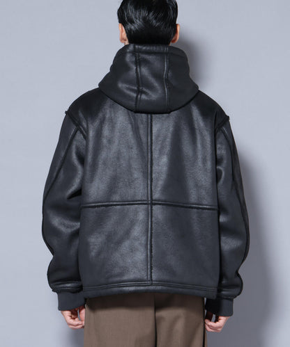 クラックフェイクムートンフードブルゾン