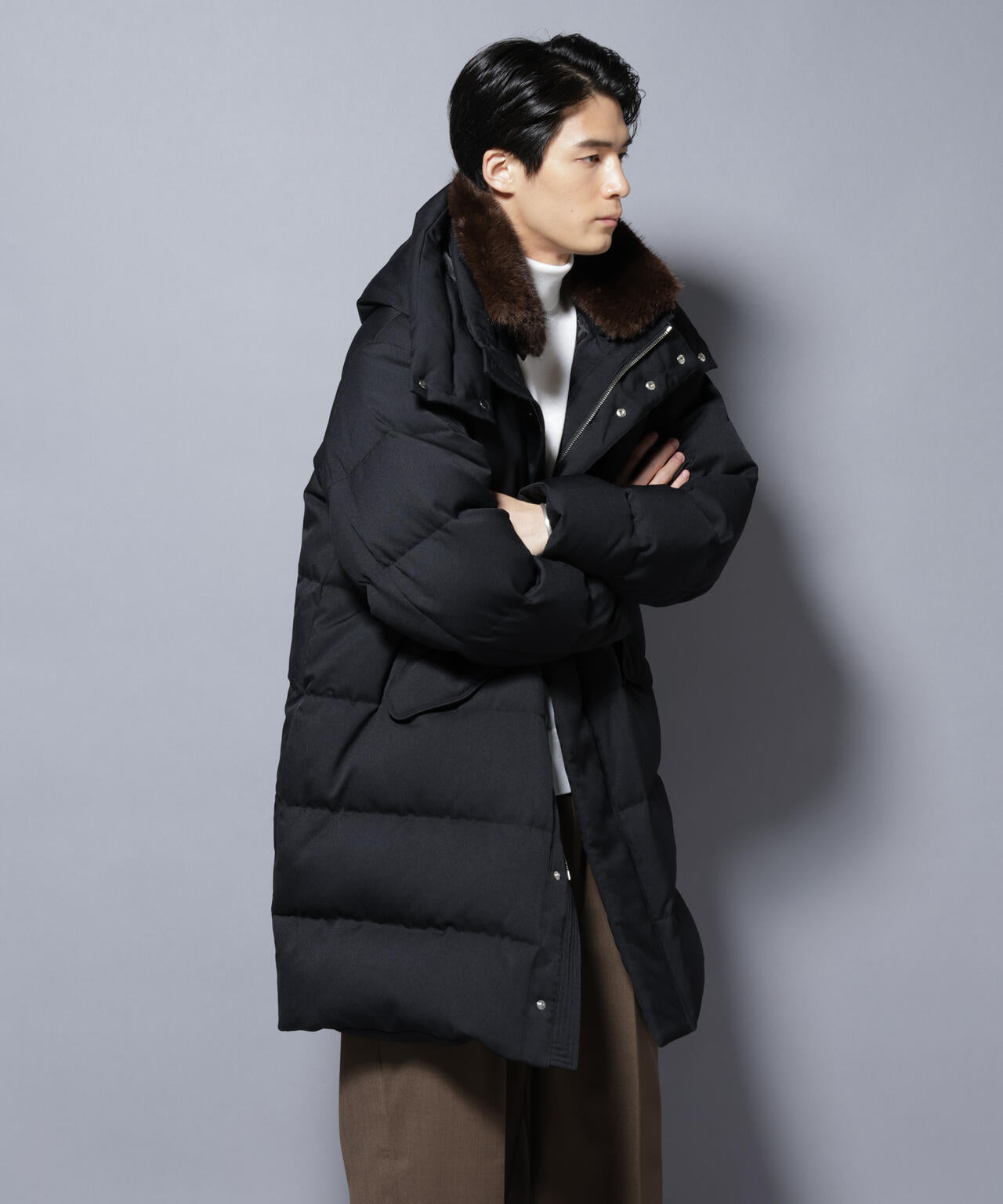 「西川ダウン(R)」フェイクファーカラーサージロングダウン