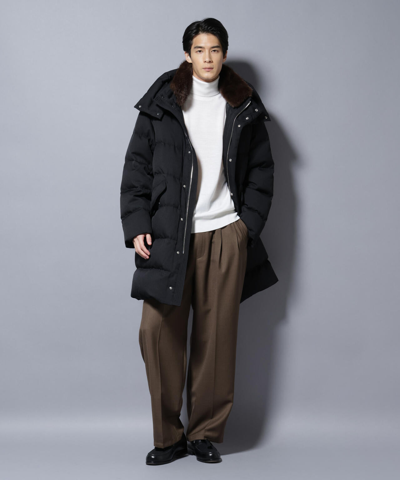 「西川ダウン(R)」フェイクファーカラーサージロングダウン