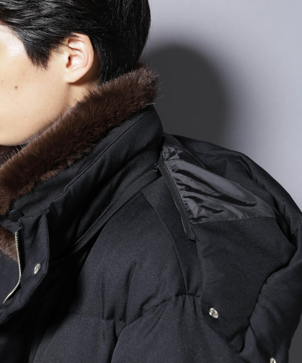 「西川ダウン(R)」フェイクファーカラーサージロングダウン